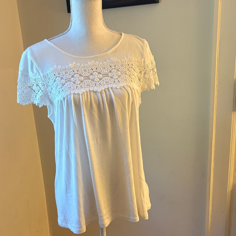 Lauren Conrad White Lace Trim Top